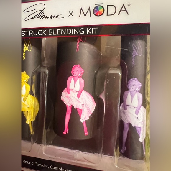 Jayson Naylor NWT Marilyn Monroe L.A. Girls Lip Gloss💄Nail Gel 💅🏻 Makeup Brushes - Picture 10 of 16